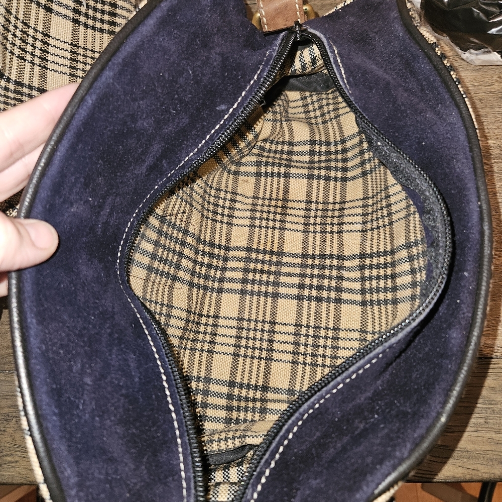 5/A Baker® Duffle Bag With Matching ORIGINAL 5/A Baker Blanket Wristlet Cosmetic - Picture 12 of 12